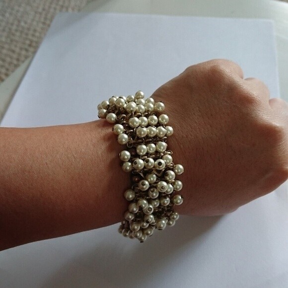 J. Crew multi-strand (five total) twisted faux pearl bracelet - Picture 9 of 10